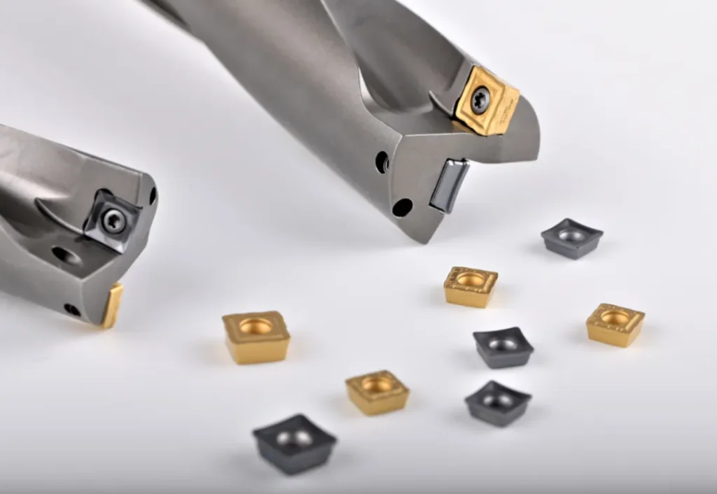 Longer-life &amp; Wider-range Indexable Drills